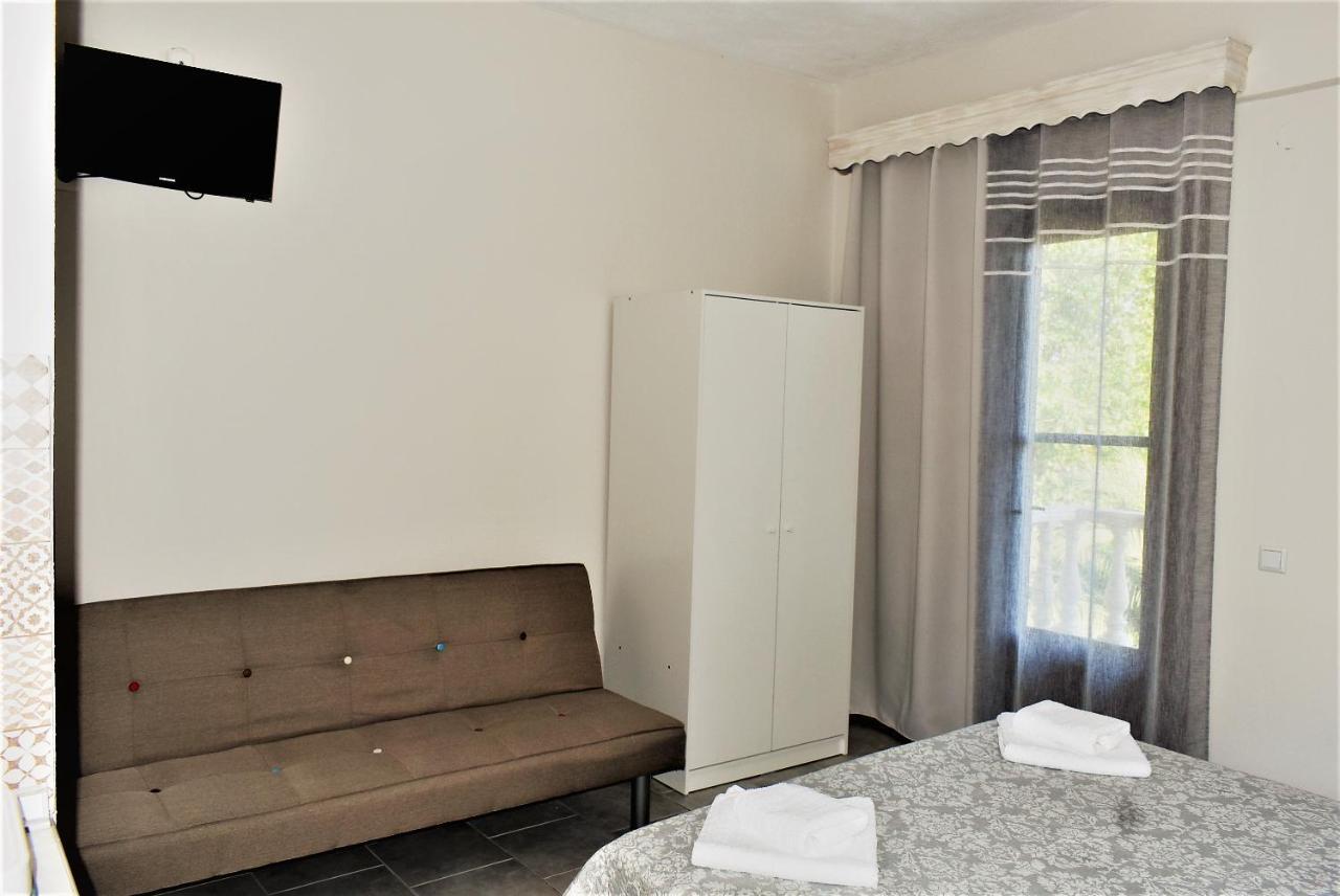 Studios Thea Fresh Rooms Thassos Limenas (Thasos) Exterior foto